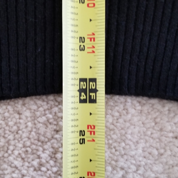 Chicago Bulls Christmas Holiday Winter Sweater Size M - Picture 8 of 10